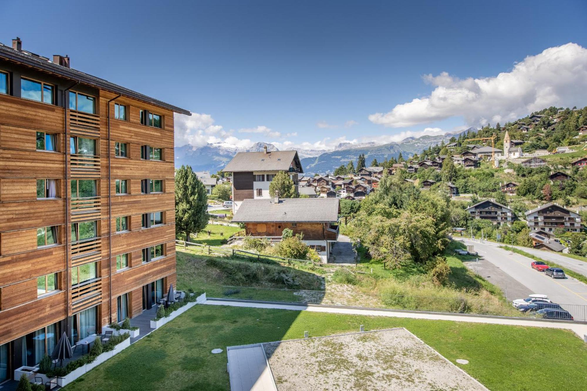 Swisspeak Resorts Vercorin Exterior photo